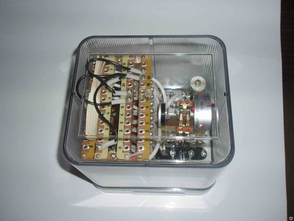 Реле дифференцированные рнт-560 ухл4. Реле рнт-565. Реле рнт 32. Реле рнт 32. Реле рнт 1.