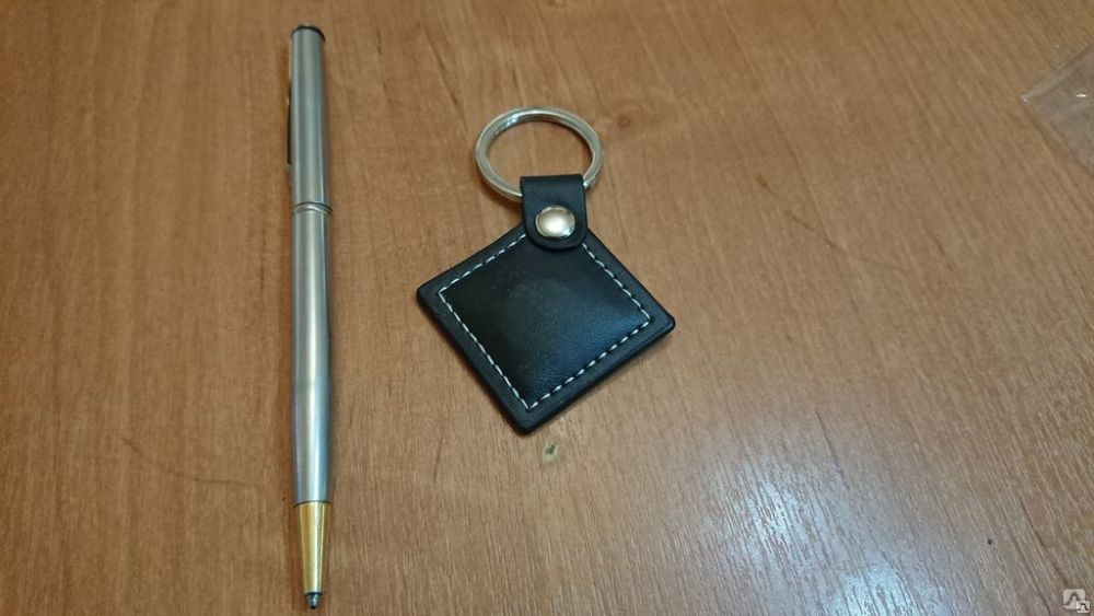 Бесконтактный брелок ключ " Кожа " RFID RW (E-Marin) перезаписываемый ...
