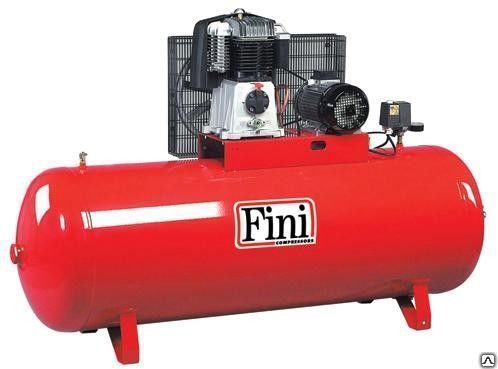 Поршневой воздушный масляный компрессор Fini BK-114-500F5.5(580л/мин,10атм)