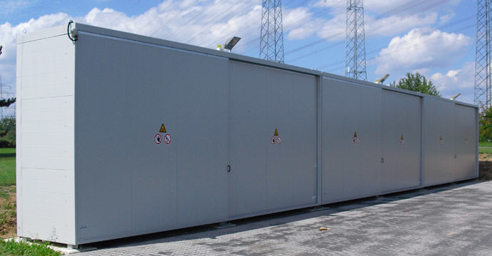 Складской комплекс из 3 теплоизолированных контейнеров для опасных веществ